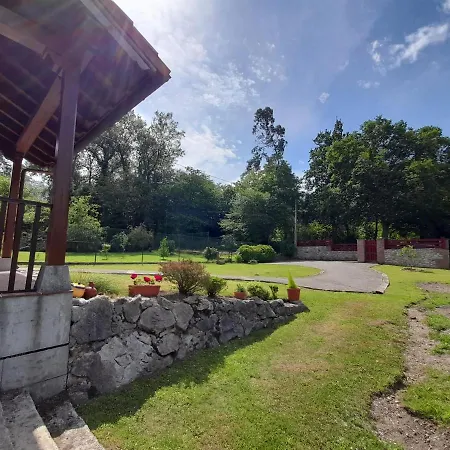 Gestiona2r - Casa Camelia Con Jardin, Ideal Familias