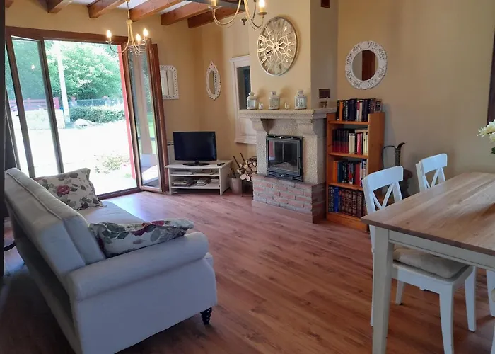 Gestiona2r - Casa Camelia Con Jardin, Ideal Familias Llanes