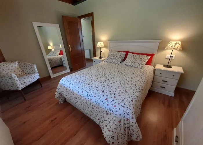 Gestiona2r - Casa Camelia Con Jardin, Ideal Familias *