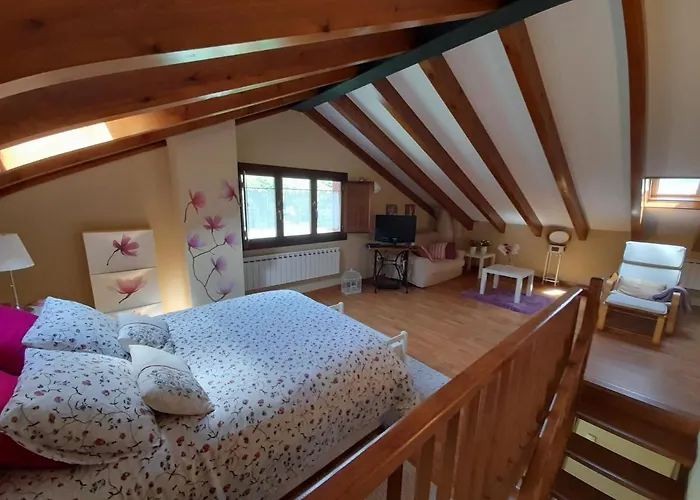 Gestiona2r - Casa Camelia Con Jardin, Ideal Familias